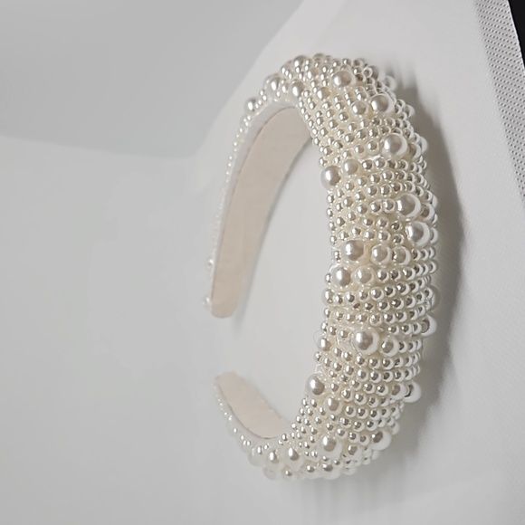 Bridal pearl headband - Picture 3 of 4